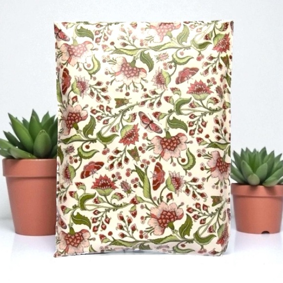 Vintage Floral Poly Mailers 6x9 Pack of 50 PRICE IS FIRM - Picture 2 of 6